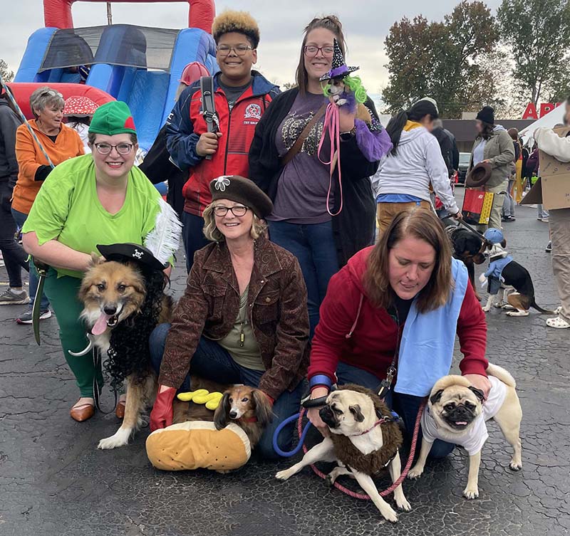 2022 Howl-O-Ween Costume Contest Winners
